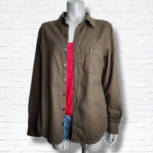 SALT Shop Organic Cotton Forest Green Button Down Shirt Size M